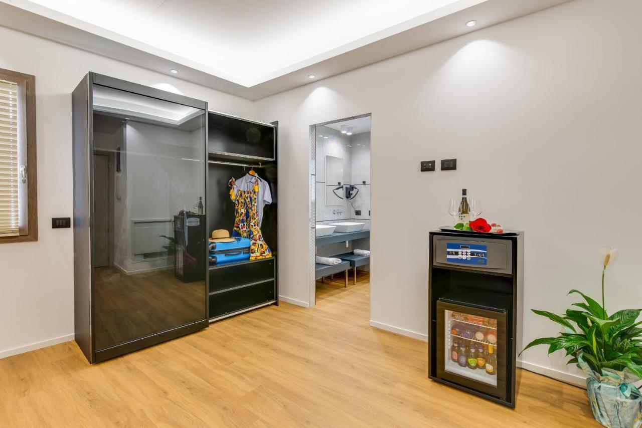Roccaregina Hotel 夏卡 外观 照片