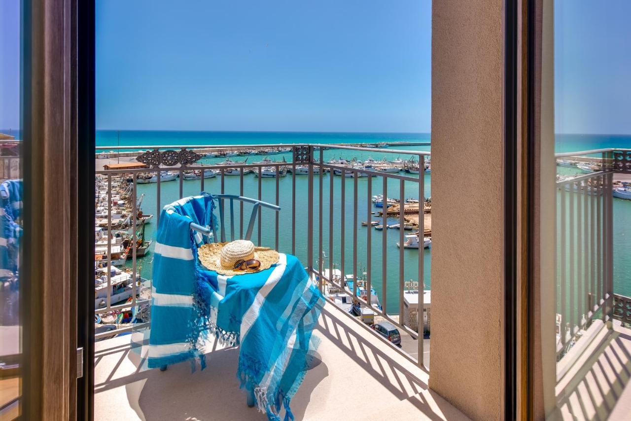 Roccaregina Hotel 夏卡 外观 照片