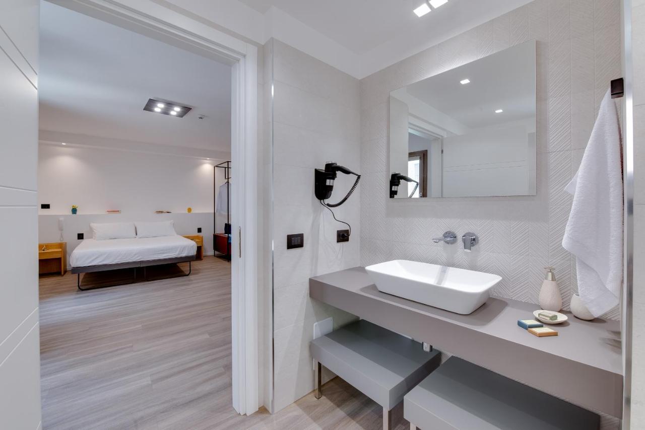 Roccaregina Hotel 夏卡 外观 照片